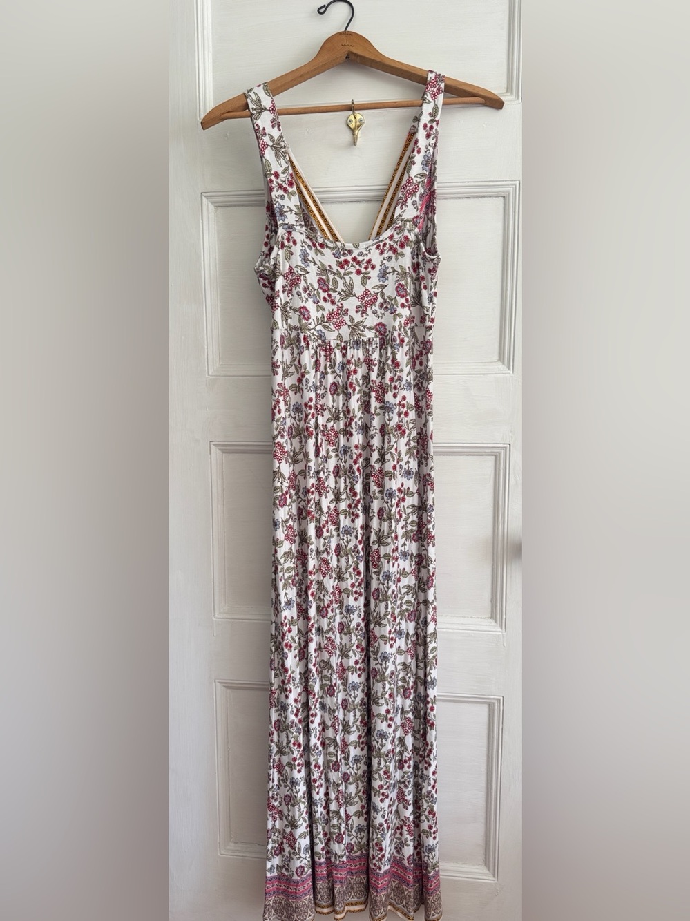 Loveappella White Maxi Dress with Pink Floral Print and Yellow Trim - Picture 3 of 7